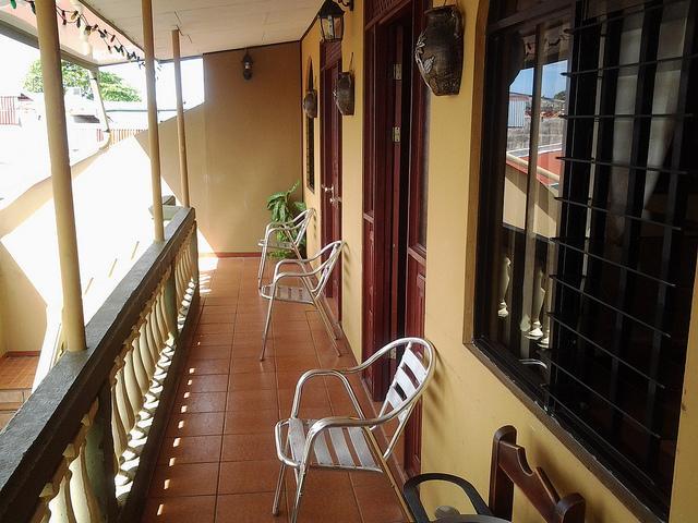 Cabinas Madeleine Puntarenas Bagian luar foto